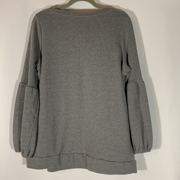 Love & Legend Grey & Black Floral Design Sweater Top - Picture 5 of 7